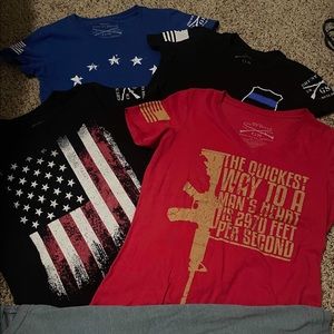 5 Grunt Style Tees Women’s Size Small